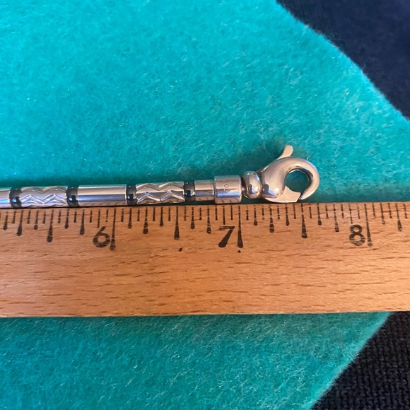 Tiffany RARE Hematite and Aztec carved sterling silver Bracelet (retired) - Picture 5 of 11